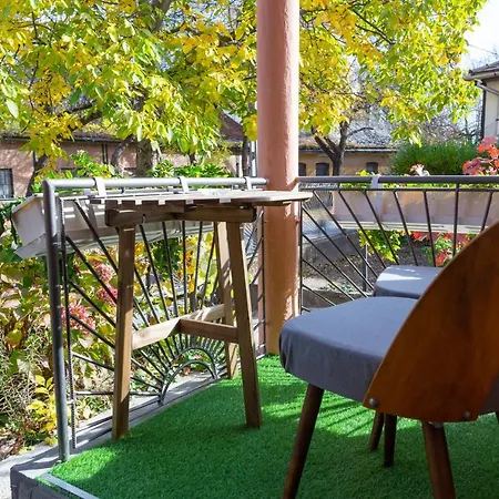 Ket Cica Apartman